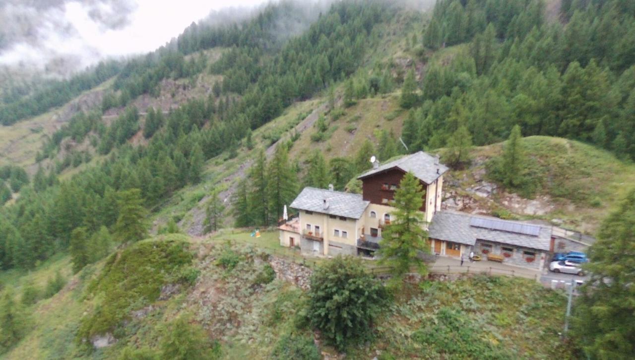 Locanda Lac Place Moulin Bionaz 外观 照片
