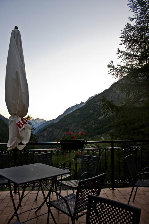 Locanda Lac Place Moulin Bionaz 外观 照片